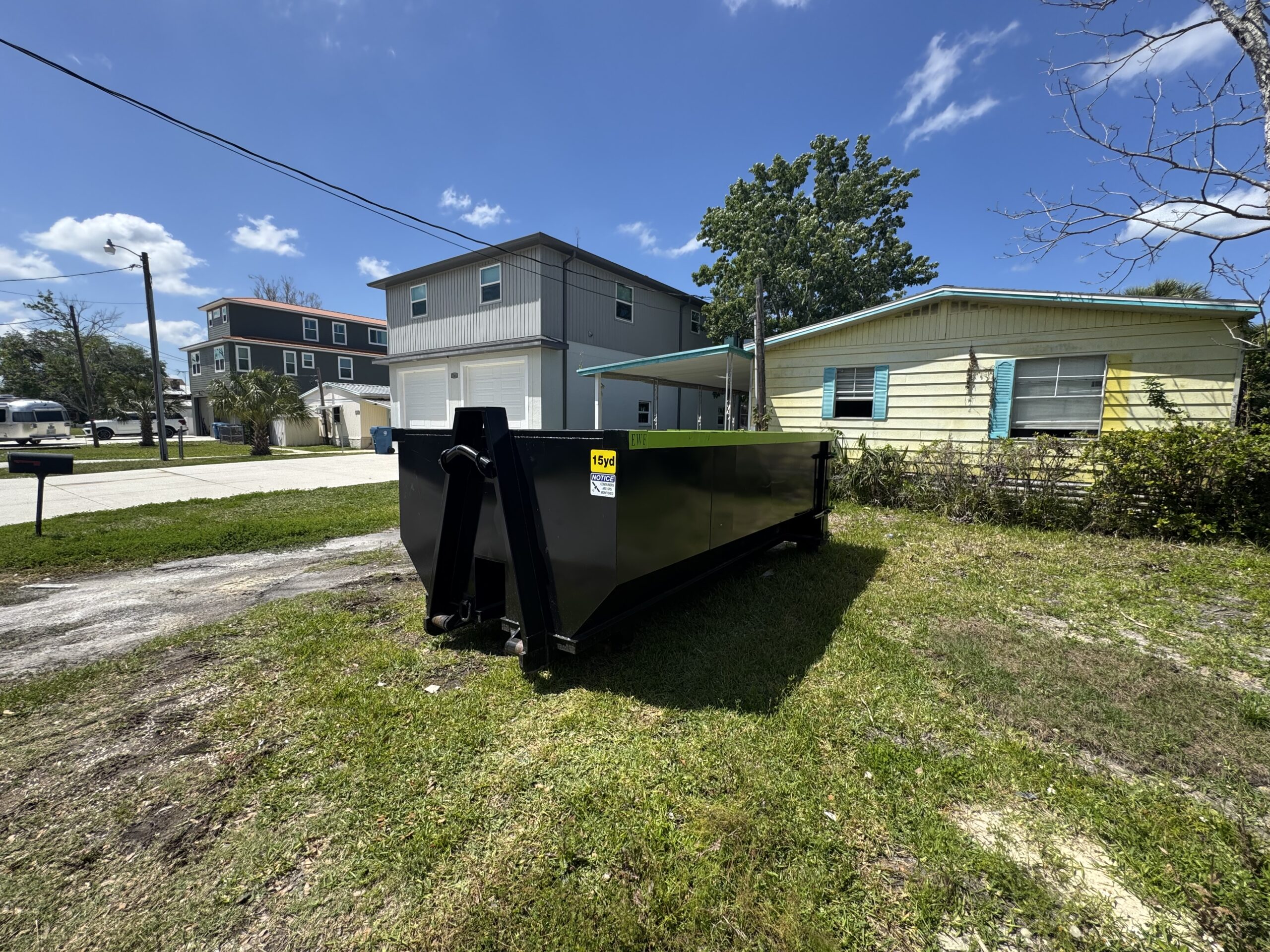 15 Yard Dumpster in Use 2