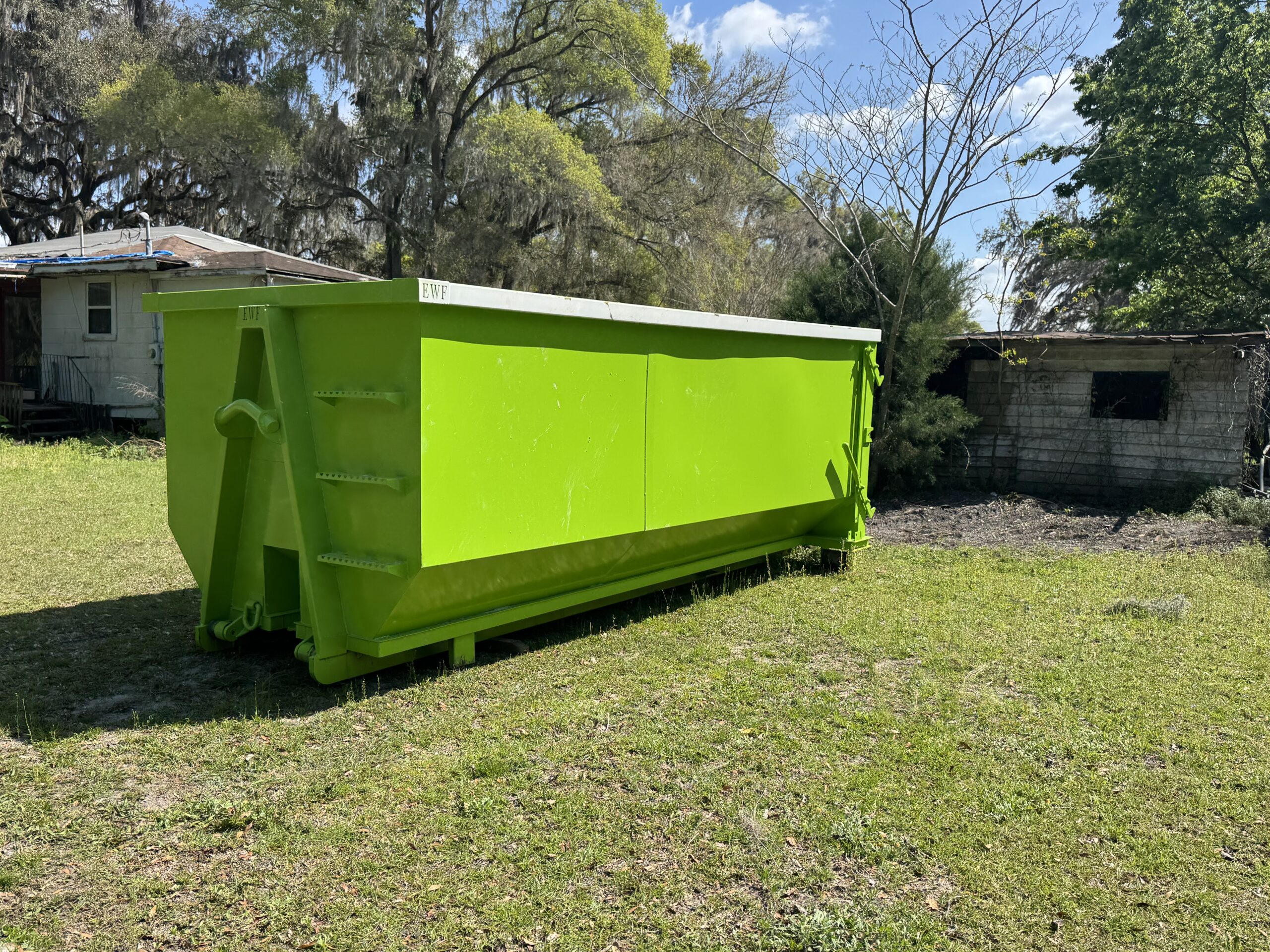 15 Yard Dumpster View 5